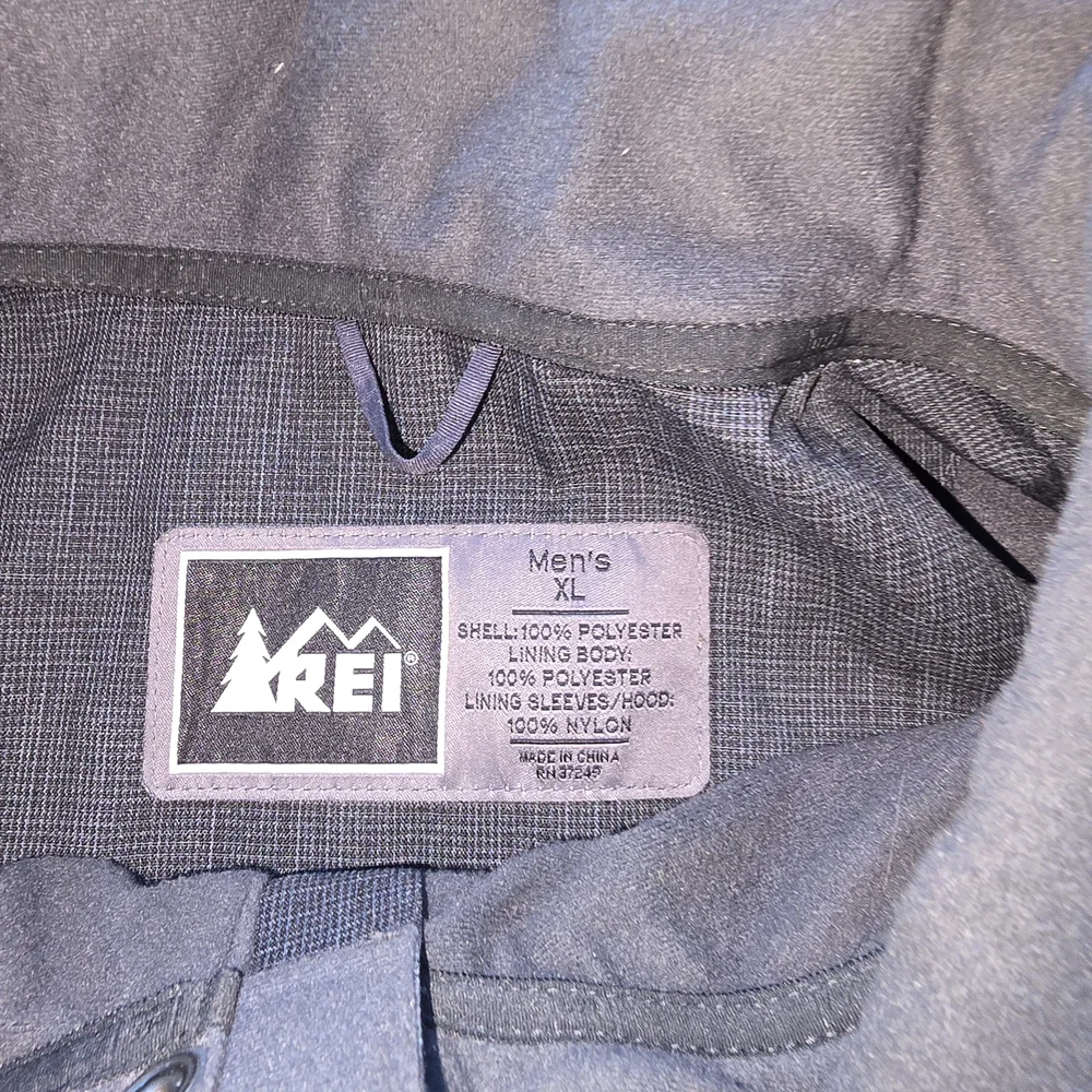 REI Men's Dark Gray Lightweight Hiking Gorpcore Packable E1 Elements Jacket - Picture 11 of 11
